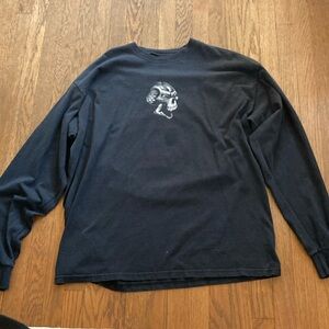 Baggy black long sleeve skater grunge tee